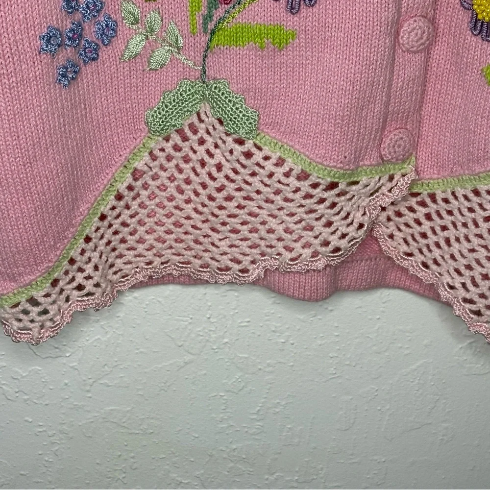 Storybook Knits Women XS Sweater Pink Blossoms Embroidered Spring Easter Buttons
